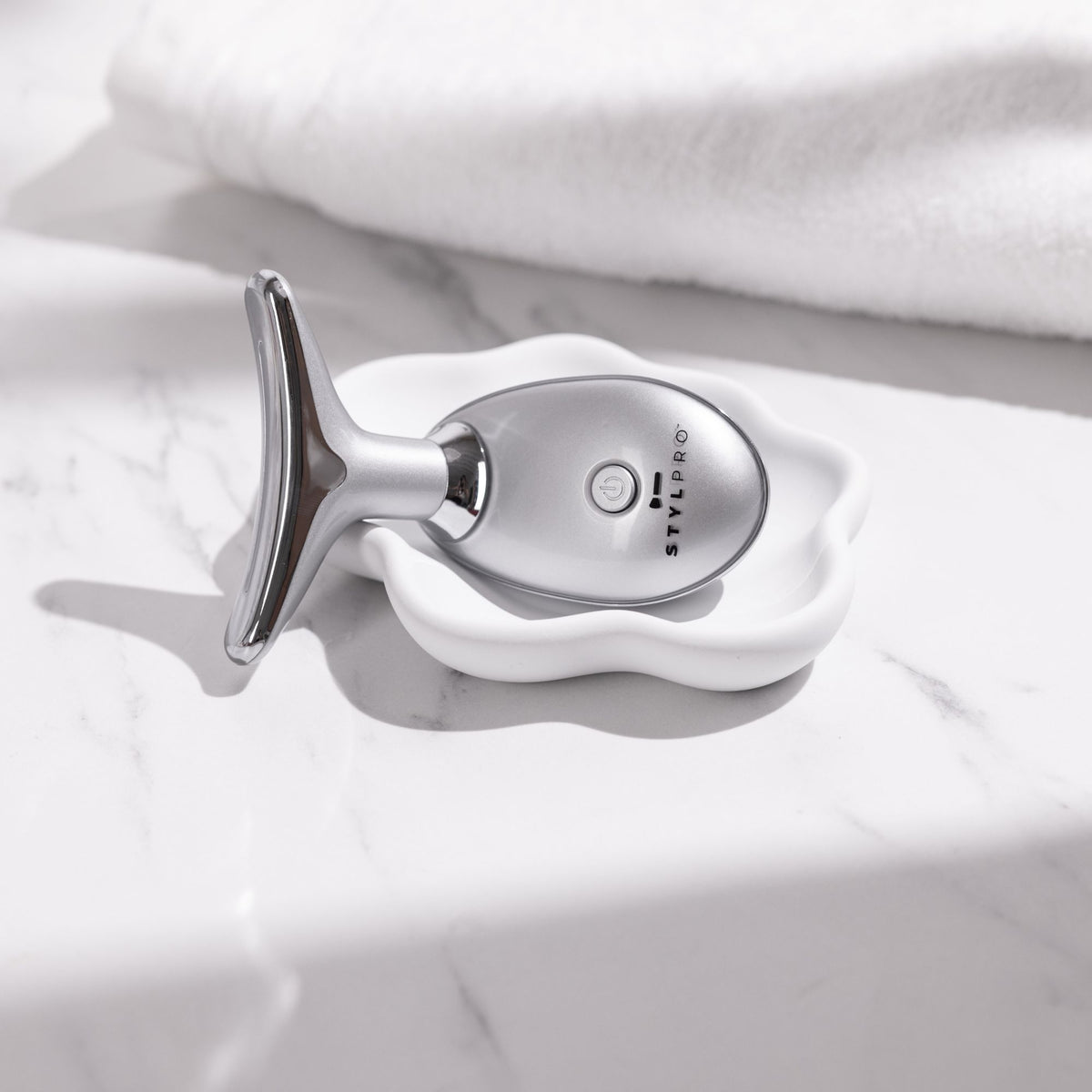 Fabulous Firmer Neck & Face Smoother Grey