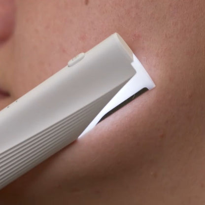 2-in-1 Light Up Sonic Dermaplane