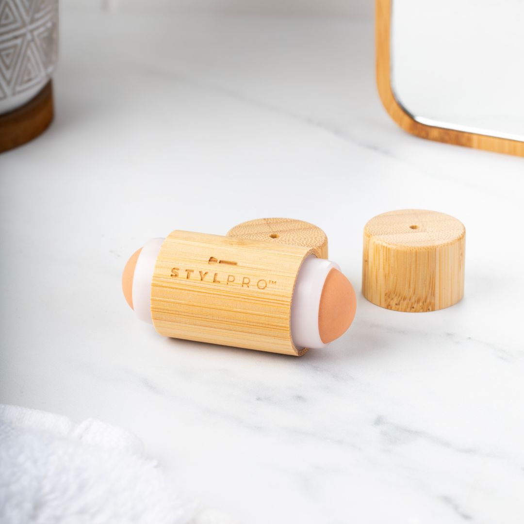 Bamboo Volcanic Oil Absorbing Roller