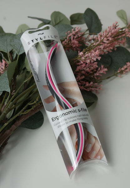 Curved 3-in-1 ergonomic Nail File